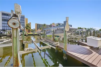 4521 Bay Beach Ln #326, Fort Myers Beach, FL 33931 - Photo 2