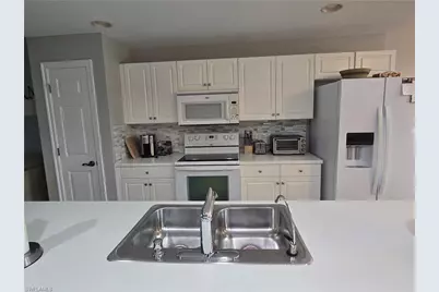 10800 Palazzo Way #204, Fort Myers, FL 33913 - Photo 8