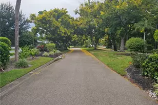 10426 Lakeport Ct, Lehigh Acres, FL 33936 - Photo 26