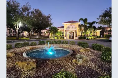 4127 Residence Dr #424, Fort Myers, FL 33901 - Photo 2