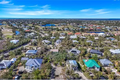 651 Donax St, Sanibel, FL 33957 - Photo 8