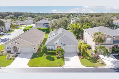 8960 Falcon Pointe Loop, Fort Myers, FL 33912 - Photo 2