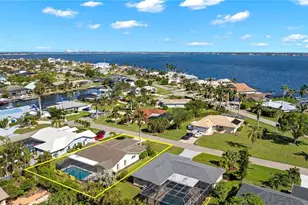 3906 SE 20th Pl, Cape Coral, FL 33904 - Photo 18