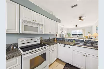 10381 Butterfly Palm Dr #944, Fort Myers, FL 33966 - Photo 10
