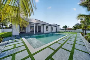 3918 Oasis Blvd, Cape Coral, FL 33914 - Photo 2