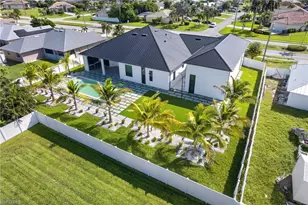 3918 Oasis Blvd, Cape Coral, FL 33914 - Photo 6