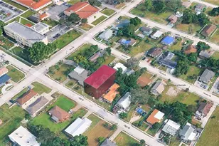 1923 High St, Fort Myers, FL 33916 - Photo 1