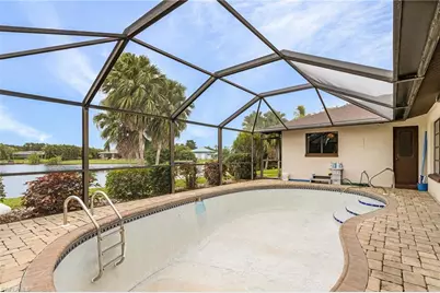 17161 Waters Edge Cir, North Fort Myers, FL 33917 - Photo 24