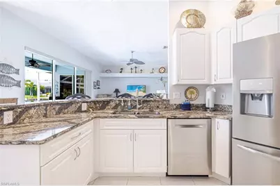 2026 SE 29th St, Cape Coral, FL 33904 - Photo 12