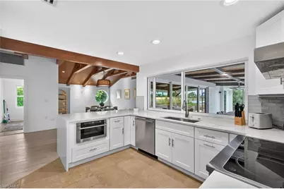 1339 Par View Dr, Sanibel, FL 33957 - Photo 10