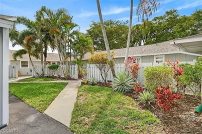 4257 Island Cir #3, Fort Myers, FL 33919 - Photo 2