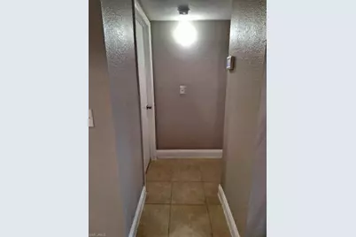12632 Kenwood Ln #B, Fort Myers, FL 33907 - Photo 10