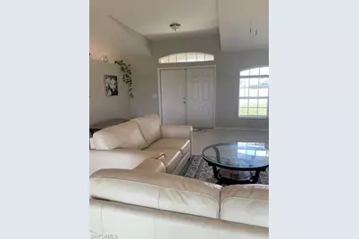 420 NE 15th Ter, Cape Coral, FL 33909 - Photo 14