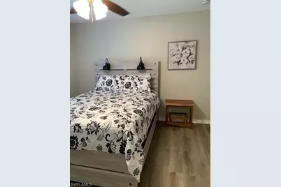 420 NE 15th Ter, Cape Coral, FL 33909 - Photo 18