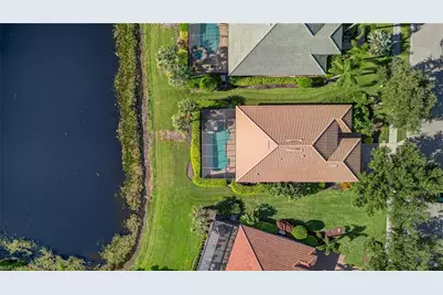 11107 Laughton Cir, Fort Myers, FL 33913 - Photo 32