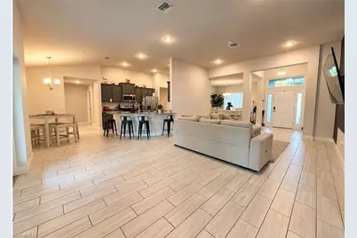 224 Callaway Ave S, Lehigh Acres, FL 33974 - Photo 8