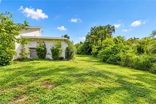 2265 Crystal Dr, Fort Myers, FL 33907 - Photo 30
