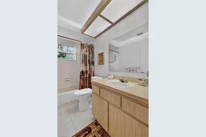 2265 Crystal Dr, Fort Myers, FL 33907 - Photo 22