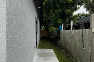 5617 Tenth Ave, Fort Myers, FL 33907 - Photo 8