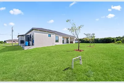 3402 NW 39th Ln, Cape Coral, FL 33993 - Photo 36