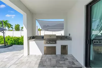 616 NW 2nd St, Cape Coral, FL 33993 - Photo 38