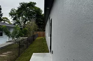 5615 Tenth Ave, Fort Myers, FL 33907 - Photo 6