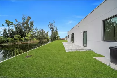 1505 NW 24th Ter, Cape Coral, FL 33993 - Photo 34