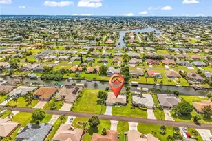 216 SE 30th Terrace, Cape Coral, FL 33904 - Photo 2