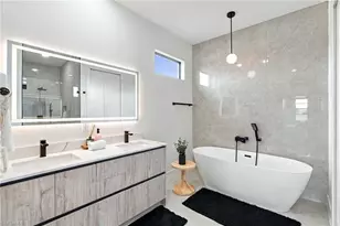 1310 NE 6th Ave, Cape Coral, FL 33909 - Photo 18
