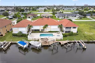 925 SW 47th Terrace, Cape Coral, FL 33914 - Photo 4