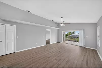 925 SW 47th Ter #201, Cape Coral, FL 33914 - Photo 6