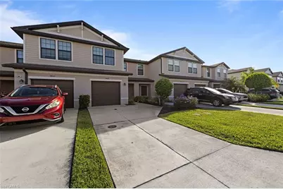 14010 Oviedo Pl, Fort Myers, FL 33905 - Photo 4