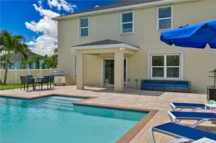 1723 SW 40th St, Cape Coral, FL 33914 - Photo 6