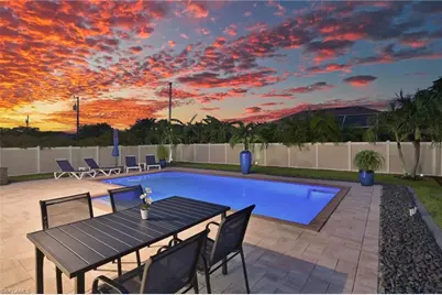 1723 SW 40th St, Cape Coral, FL 33914 - Photo 4