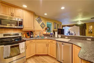 2627 McGregor Blvd, Fort Myers, FL 33901 - Photo 24