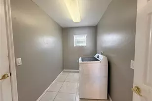 [Address not provided], Cape Coral, FL 33993 - Photo 4