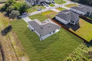 4700 Dora Ave S, Lehigh Acres, FL 33974 - Photo 48