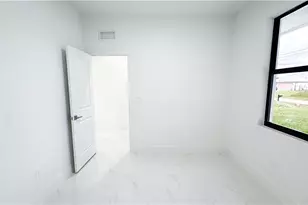 714 Carbon St E, Lehigh Acres, FL 33974 - Photo 6