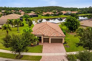 10835 Rutherford Rd, Fort Myers, FL 33913 - Photo 4