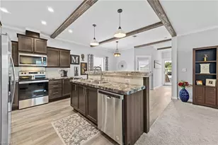 75 Sanders Ct, North Fort Myers, FL 33903 - Photo 14