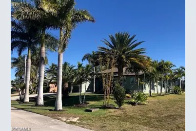 1239 NW 39th Ave, Cape Coral, FL 33993 - Photo 4