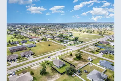 1413 SW Trafalgar Pkwy, Cape Coral, FL 33991 - Photo 40