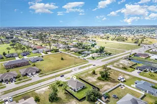 1413 SW Trafalgar Parkway, Cape Coral, FL 33991 - Photo 40