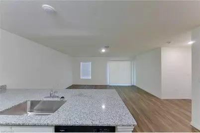 466 Norwood Ave S, Lehigh Acres, FL 33974 - Photo 10