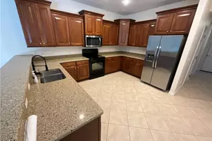 12470 Rock Ridge Ln, Fort Myers, FL 33913 - Photo 2