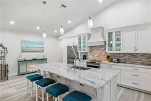 5340 Tamarind Ridge Dr, Naples, FL 34119 - Photo 2