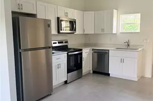 648 Wentworth Dr, Lehigh Acres, FL 33972 - Photo 4