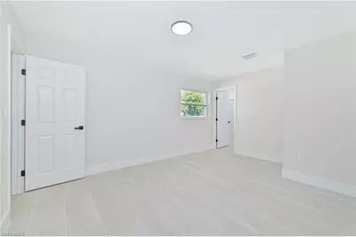 115 SE 24th Ave #A+B, Cape Coral, FL 33990 - Photo 12