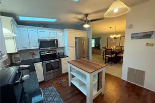 3165 Bunny Run Dr, North Fort Myers, FL 33917 - Photo 2