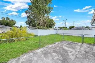 954 Jolly Rd, North Fort Myers, FL 33903 - Photo 20